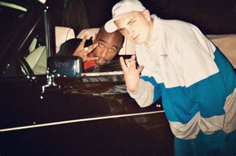 Did Eminem sample Tupac?