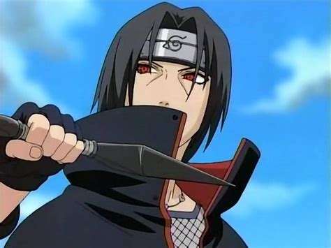 Did Itachi use kunai?