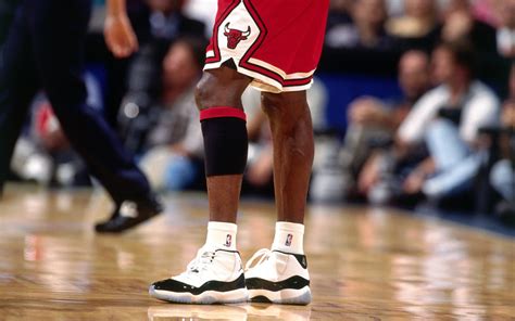 Did Jordan wear 11s?