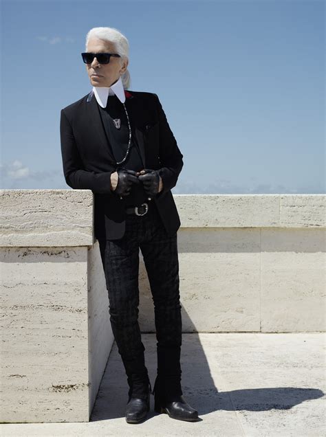 Did Karl Lagerfeld design for Fendi?