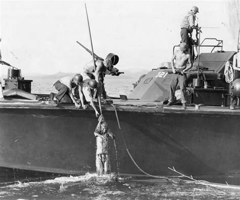 Did PT boats have anchors?