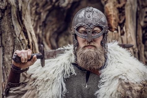 Did Vikings have stretched ears?