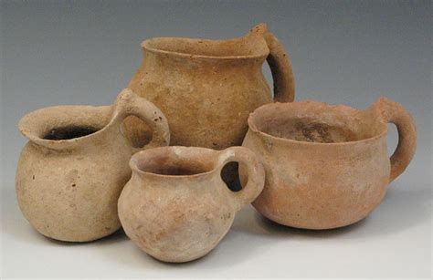 Did early humans make pottery?