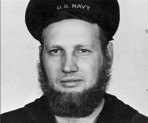 Did the Navy ever allow beards?