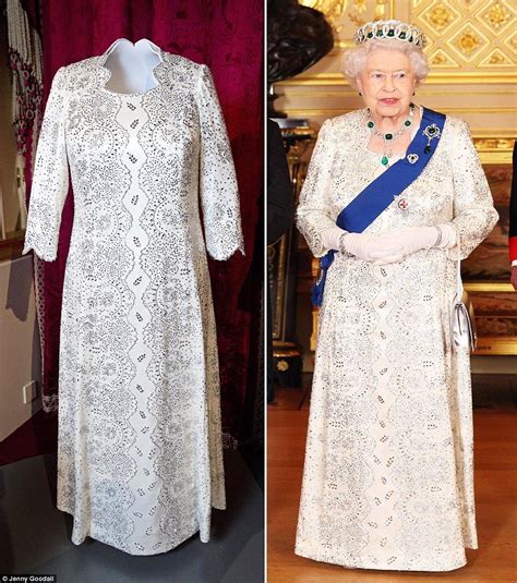 Did the Queen wear the same outfit?