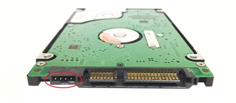 Do 3.5 and 2.5 HDD have same connector?