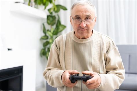 Do 50 year old men play games?