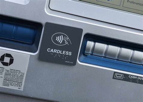 Do ATMs accept Apple Pay?