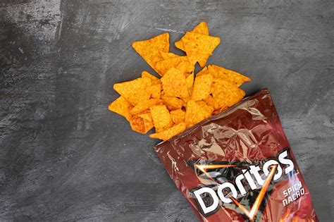 Do Doritos have milk?