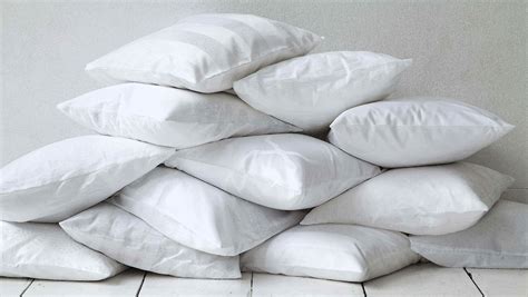 Do I sleep with too many pillows?