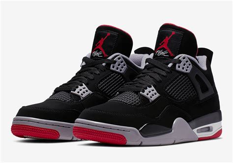 Do Jordan 4 and 5 fit the same?