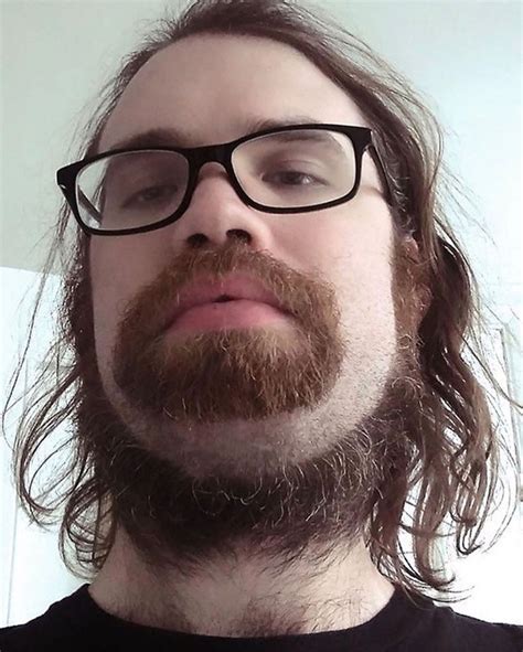 Do Neckbeards look good?