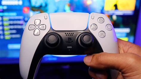 Do PS5 controllers work on PS4 games on PS5?