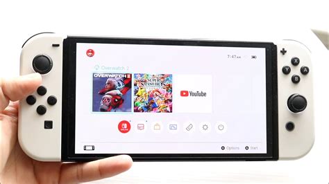 Do Switch games still download while playing?