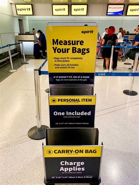 Do airports allow duffle bags?