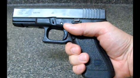 Do all Glock 17 not have safety?