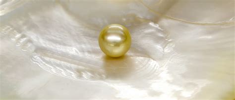 Do all pearls turn yellow?