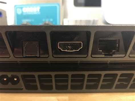 Do all ps4s use the same HDMI port?