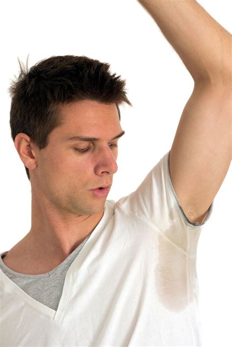 Do armpits smell better shaved?