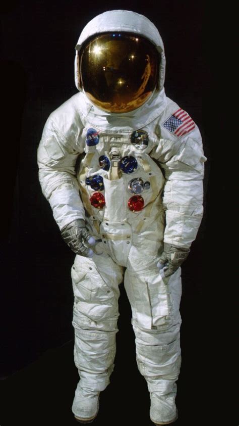 Do astronauts wear gold?