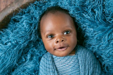 Do black babies have blue eyes?