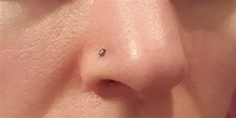 Do boogers get stuck in nose piercing?