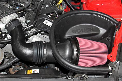 Do cars run better with a cold air intake?