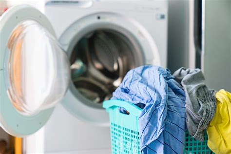 Do clothes loosen after washing?