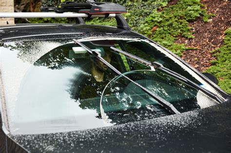 Do expensive windshield wipers make a difference?