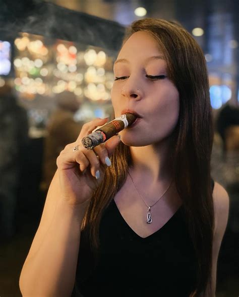 Do females smoke cigars?