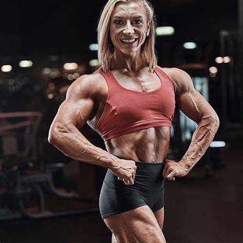 Do guys like girls with muscles?