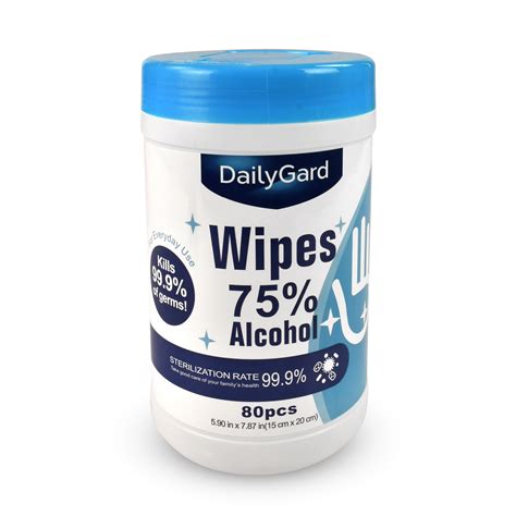 Do hand wipes have alcohol?