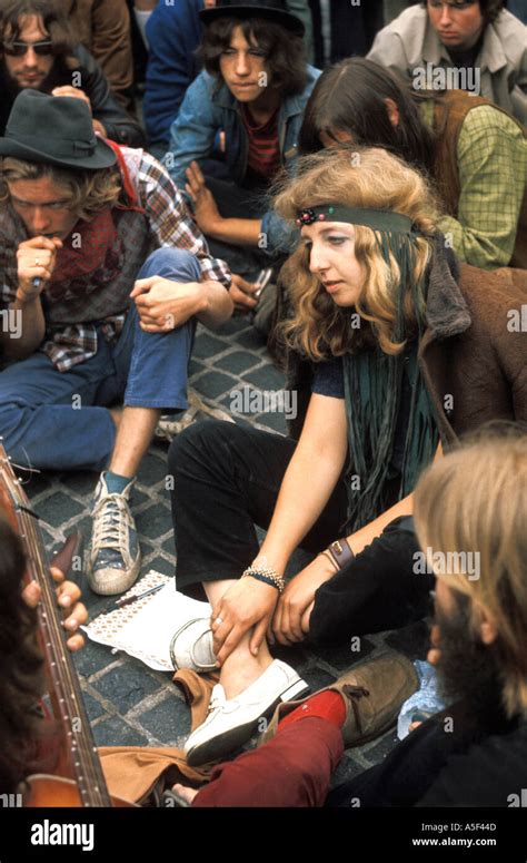 Do hippies listen to music?