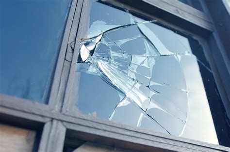 Do house windows break easily?