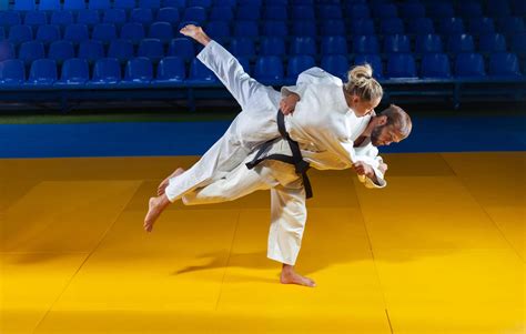 Do judo throws hurt?