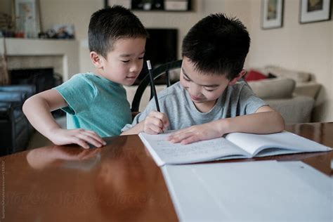 Do kids in Japan get homework?