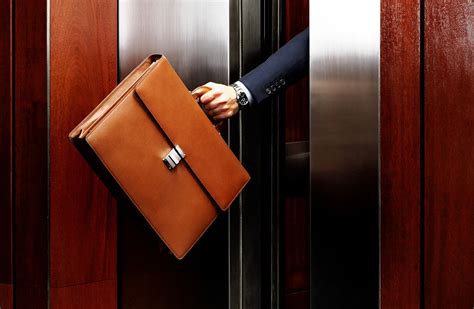 Do men still use briefcases?
