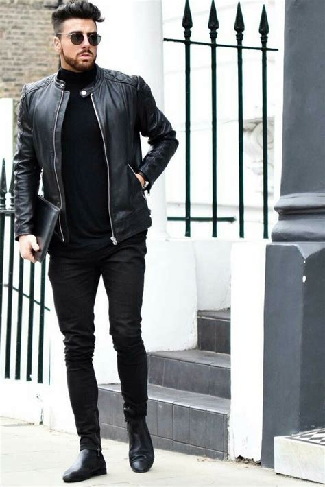 Do men still wear black jeans?