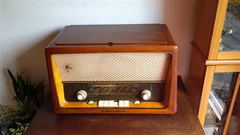 Do old radios still work?