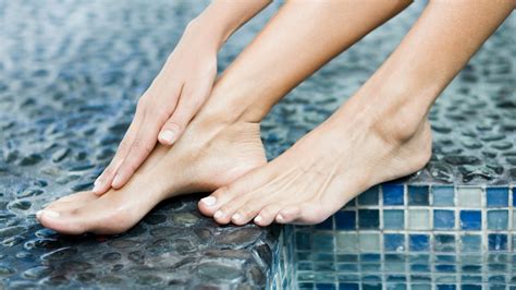 Do pedicures help athletes foot?