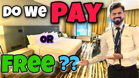 Do pilots get free hotels?