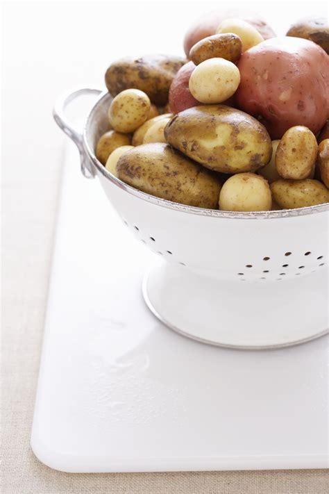 Do potatoes go black in the fridge?