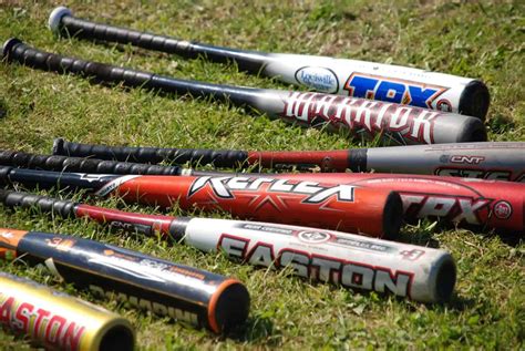 Do pros use wood or metal bats?