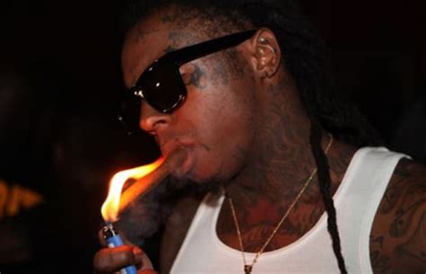 Do rappers smoke Backwoods?