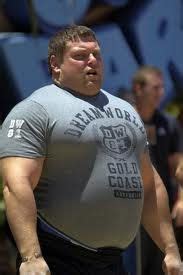 Do strongman have fat?