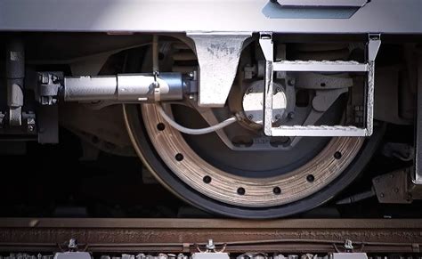 Do train have anti lock brakes?