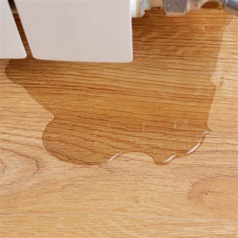 Do vinyl floors sweat?