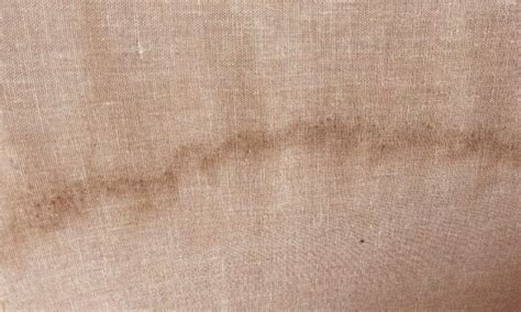 Do water stains come out of linen?