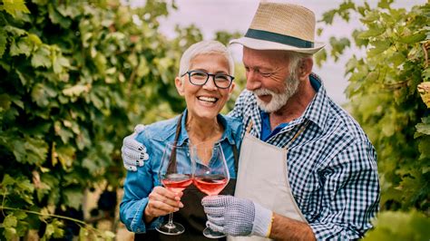 Do wine drinkers live longer?
