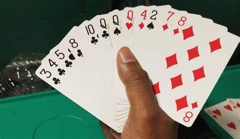 Do you get 7 cards in rummy?